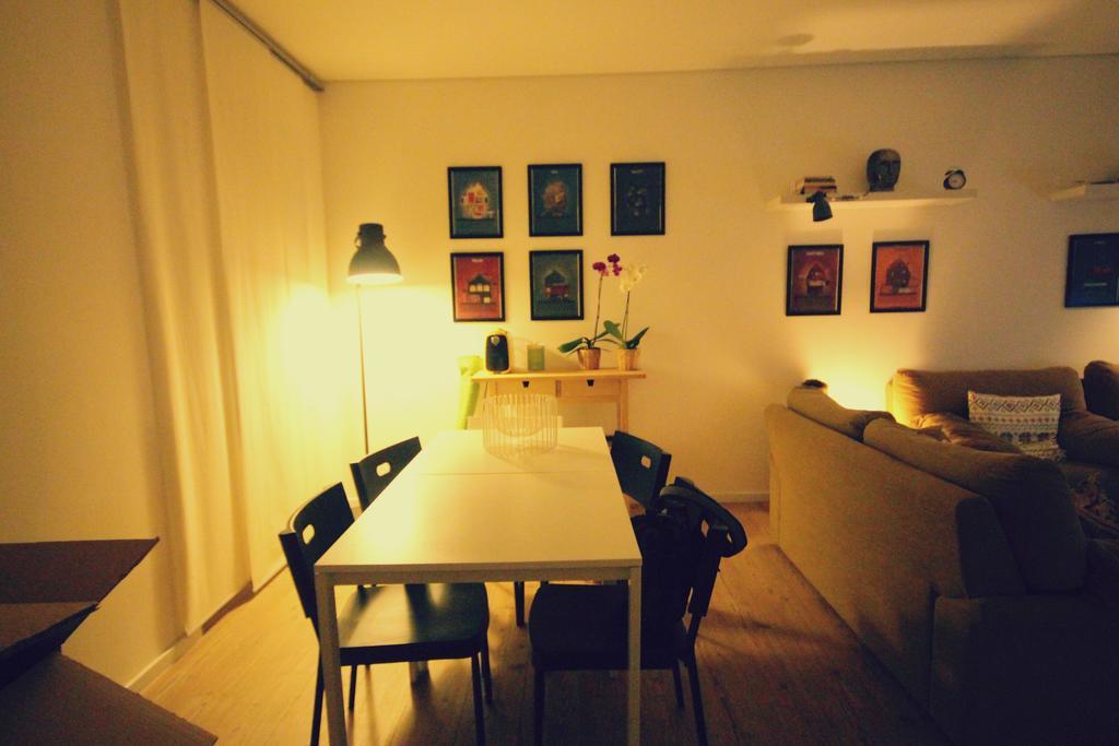 Nineteen Studios Peniche Quarto foto